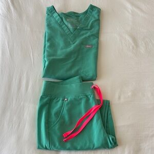 Figs Surgery Green Scrub Set